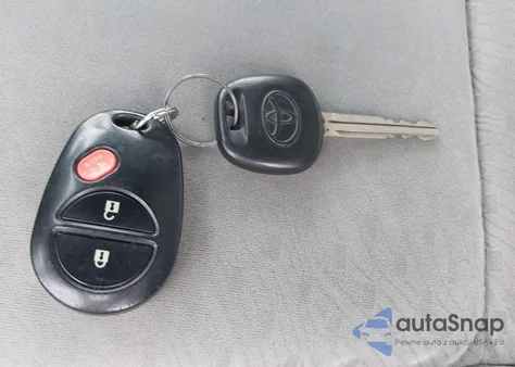 2006 Toyota Tacoma Base V6 from USA, damaged, VIN 3TMLU42N66M006246